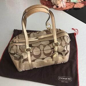 COACH LEGACY SIG STRIPE SHOULDER BAG EUC